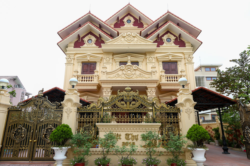 Thiết kế biệt thự cổ điển 2 tầng tại Uông Bí Quảng Ninh