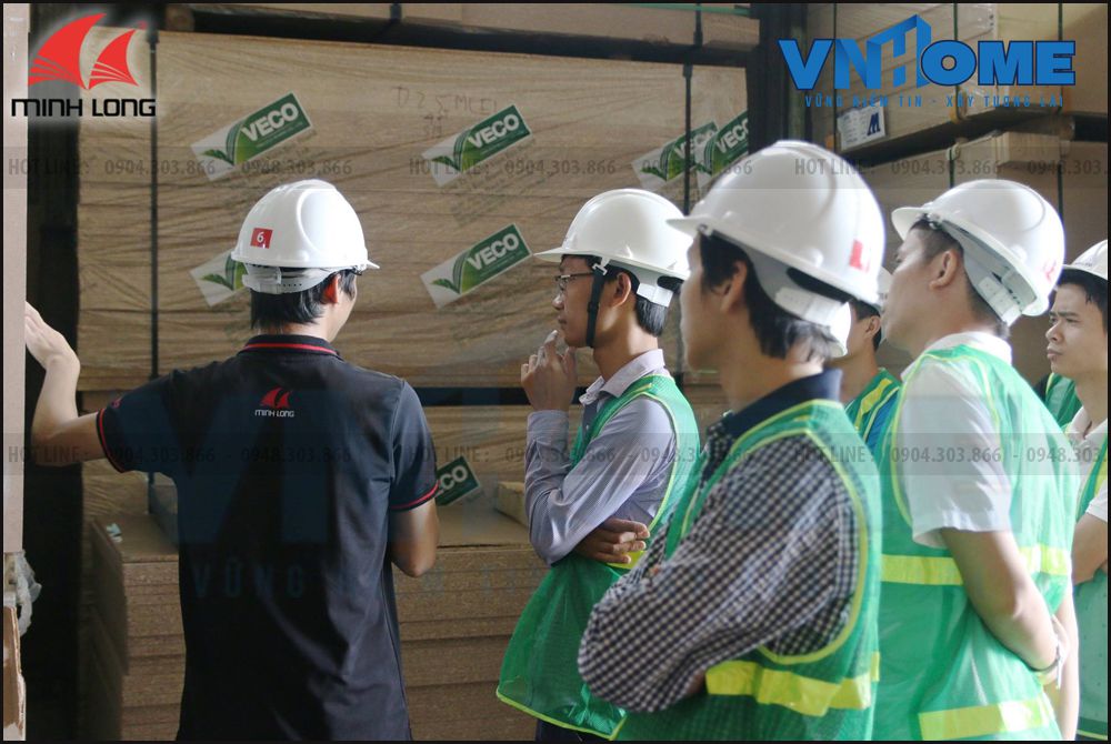 kiến trúc vnhome thăm nhà máy sản xuất gỗ minh long