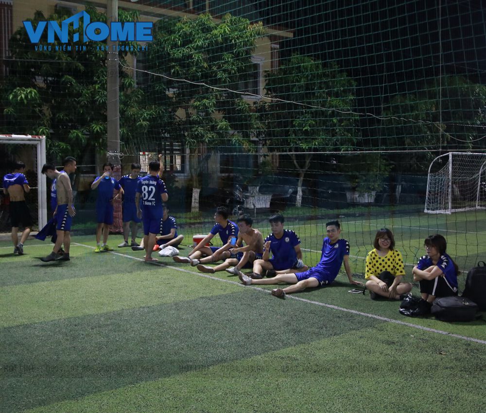 Trận giao hữu bóng đá vnhome