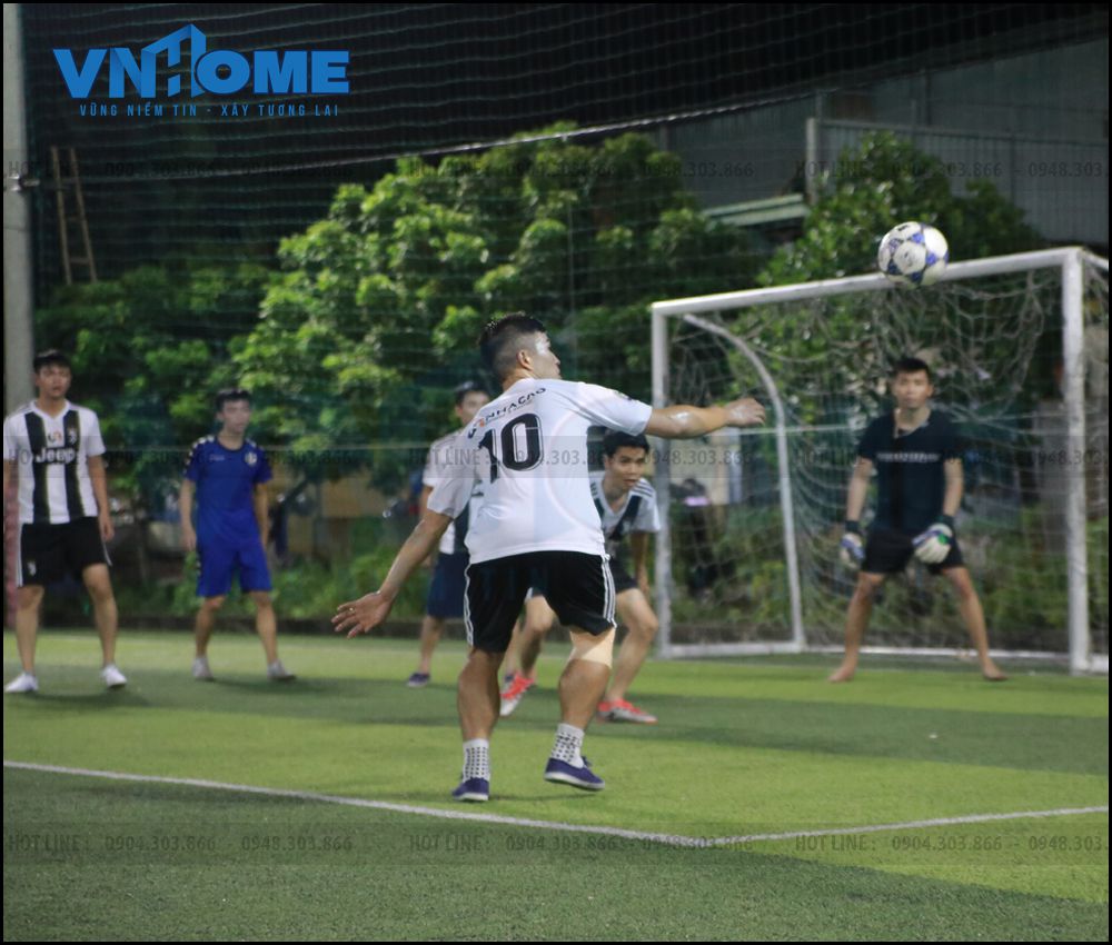Trận giao hữu bóng đá vnhome